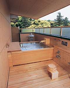 Open-air bath